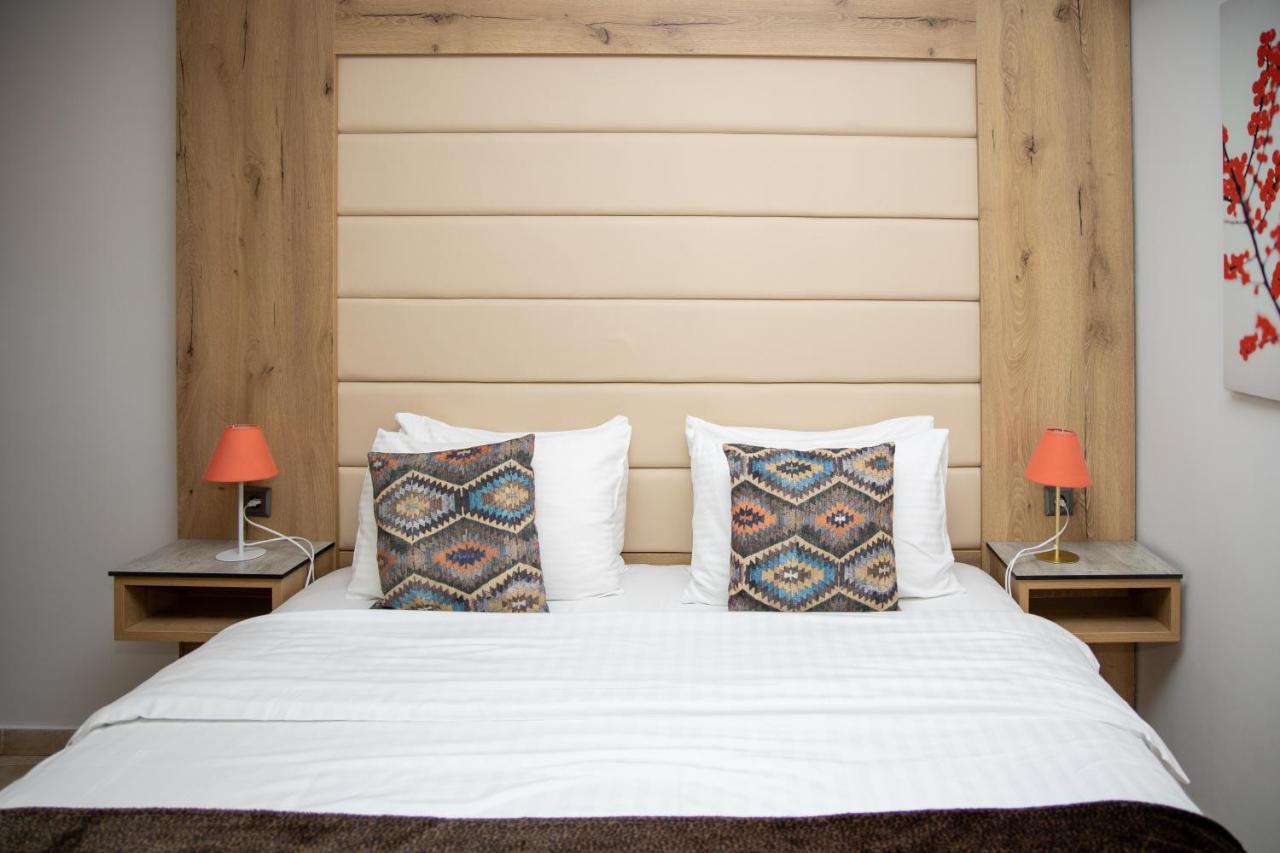 Seven Heaven Premium Suites 테살로니키 외부 사진