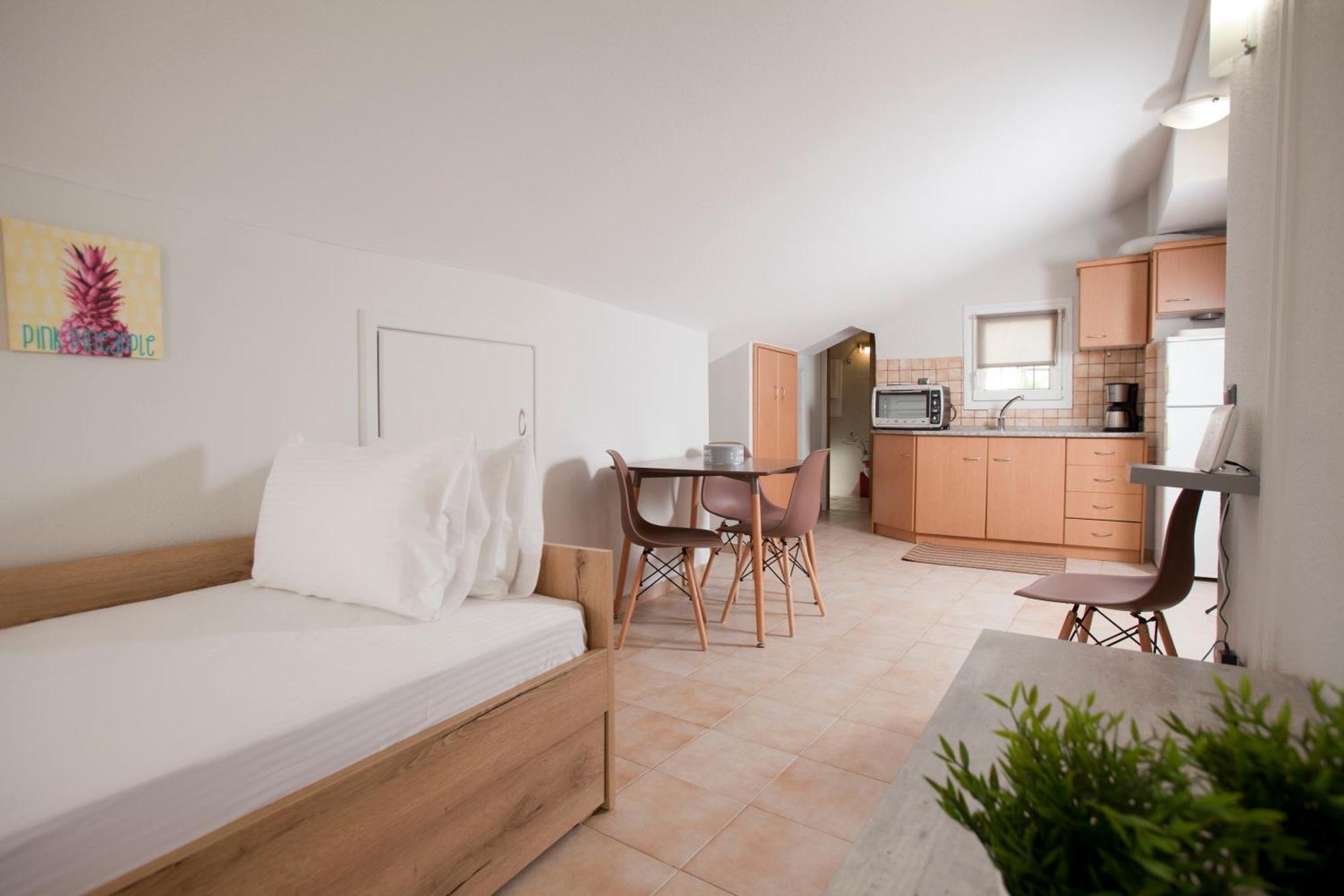 Seven Heaven Premium Suites 테살로니키 외부 사진